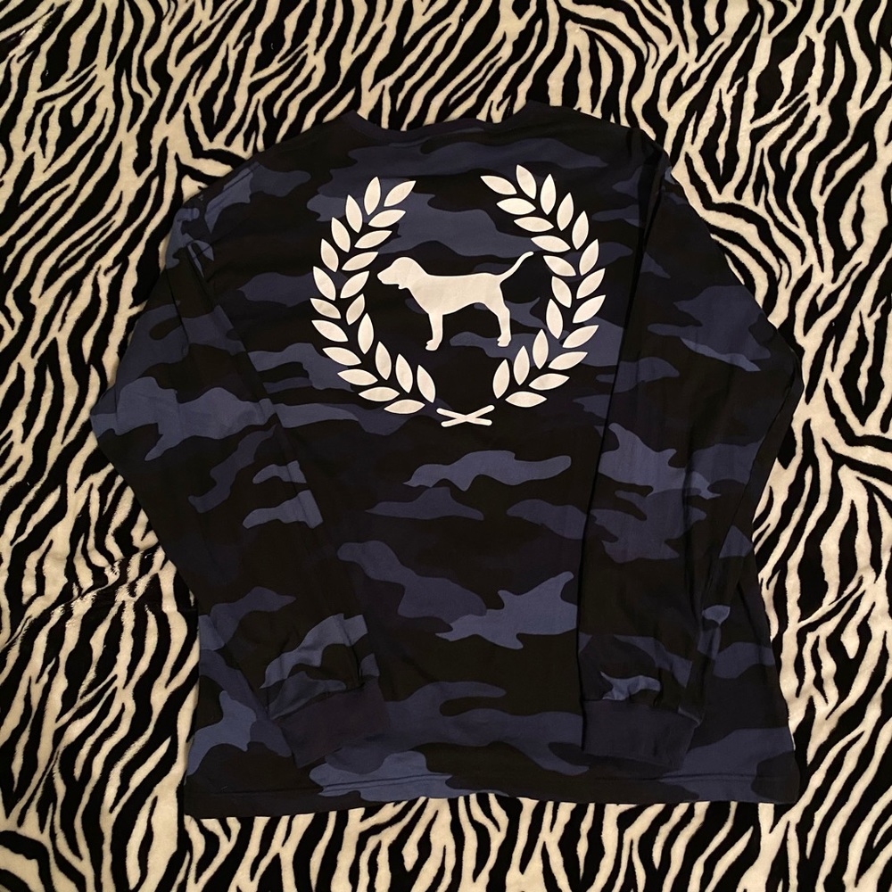 VS Pink blue camo long sleeve tee size large